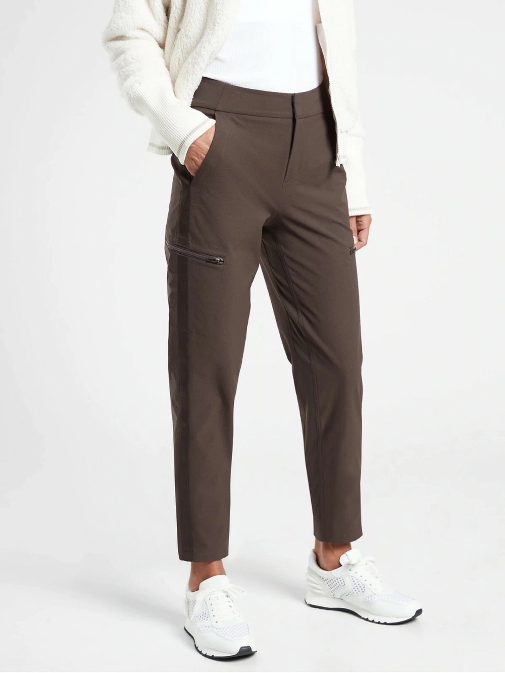 Athleta Wander Hybrid Pant Walnut Brown
